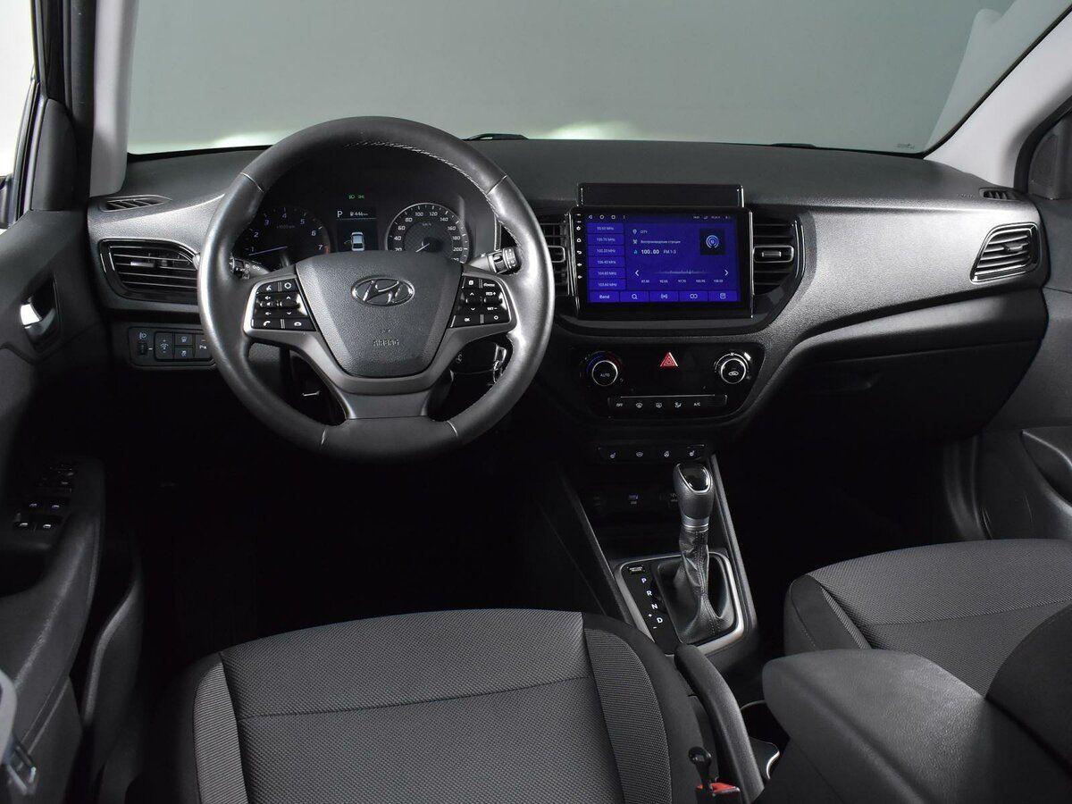 Hyundai Solaris, 2022
