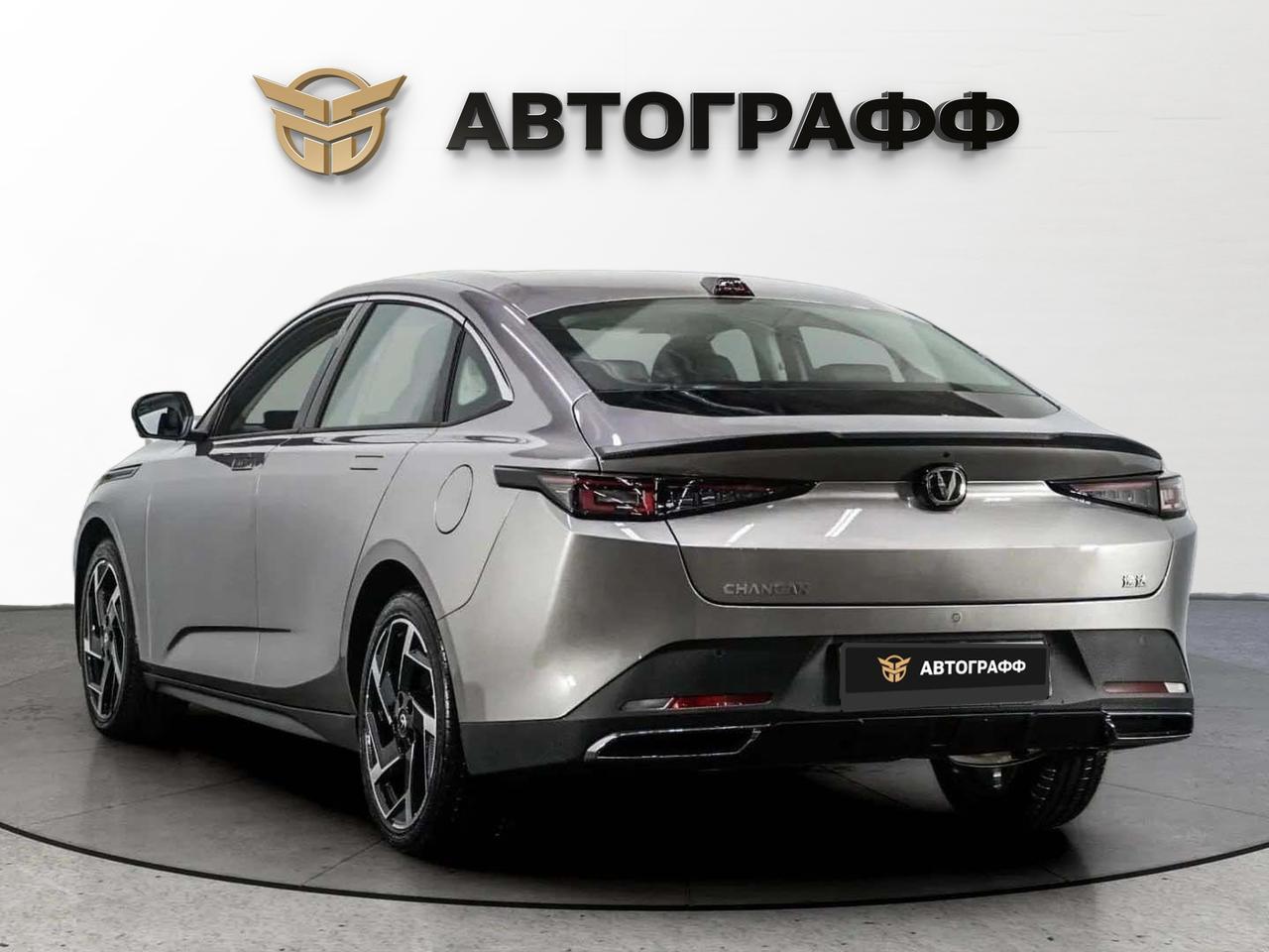 фото автомобиля 3