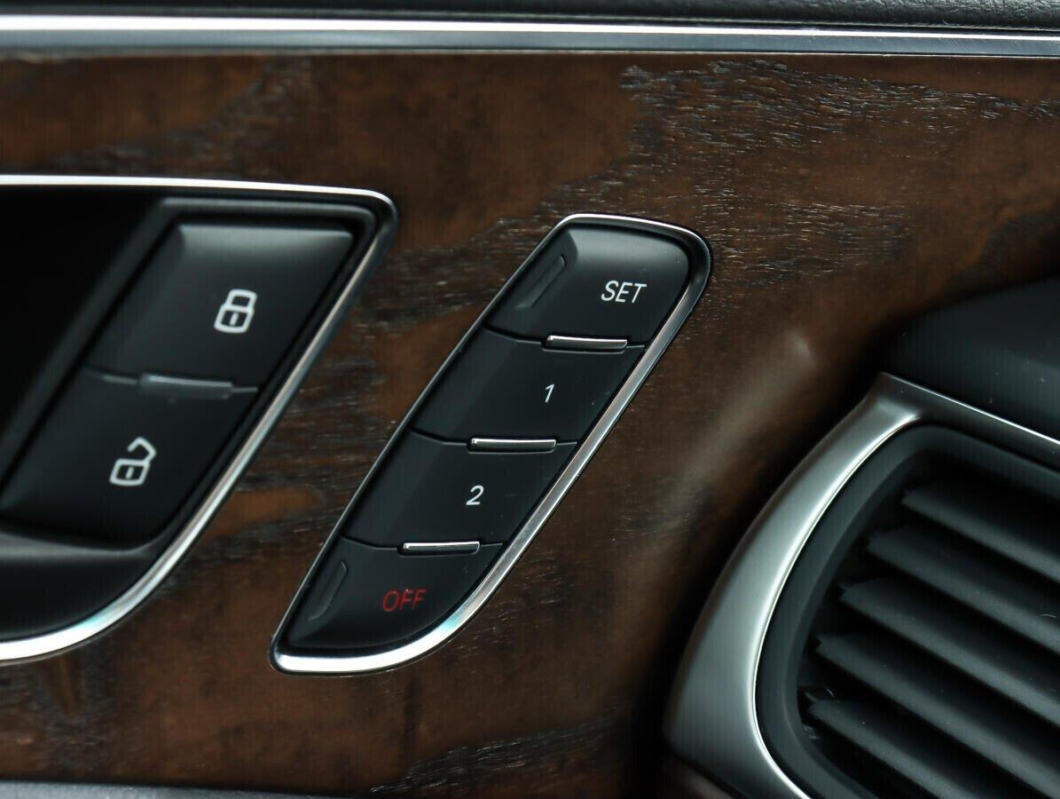 фото автомобиля 10