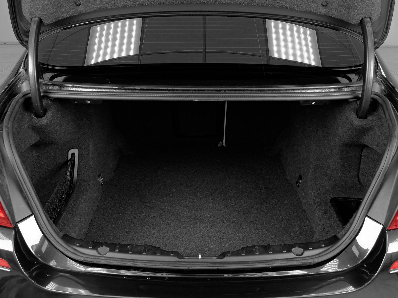 BMW 5 серии, 2012