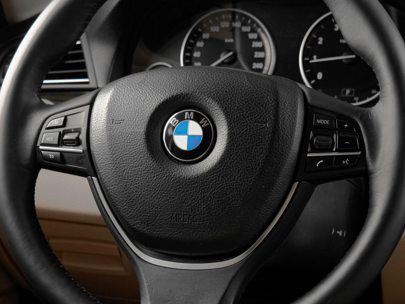 BMW 5 серии, 2012