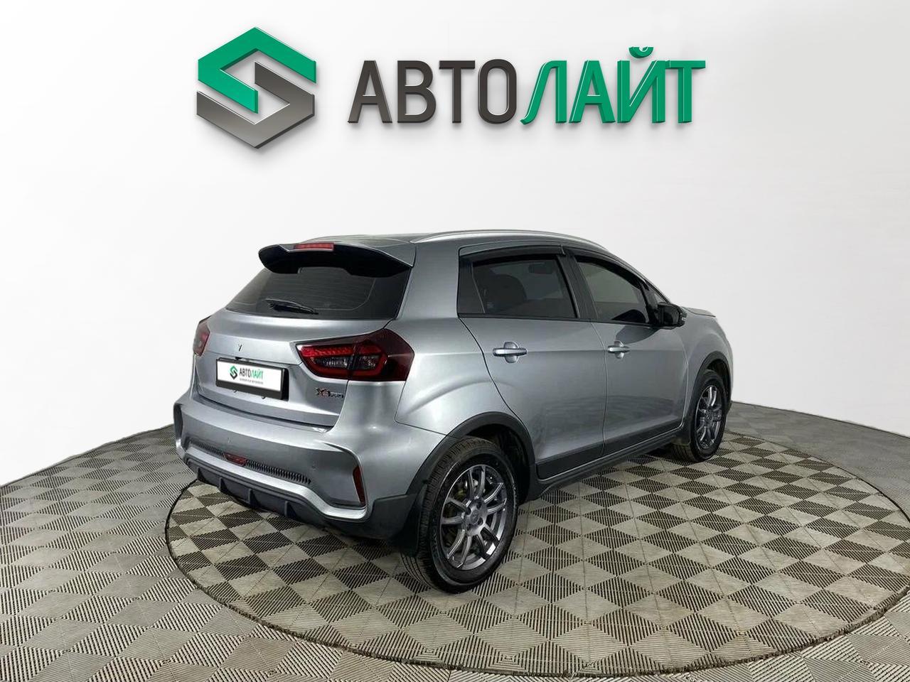 фото автомобиля 1