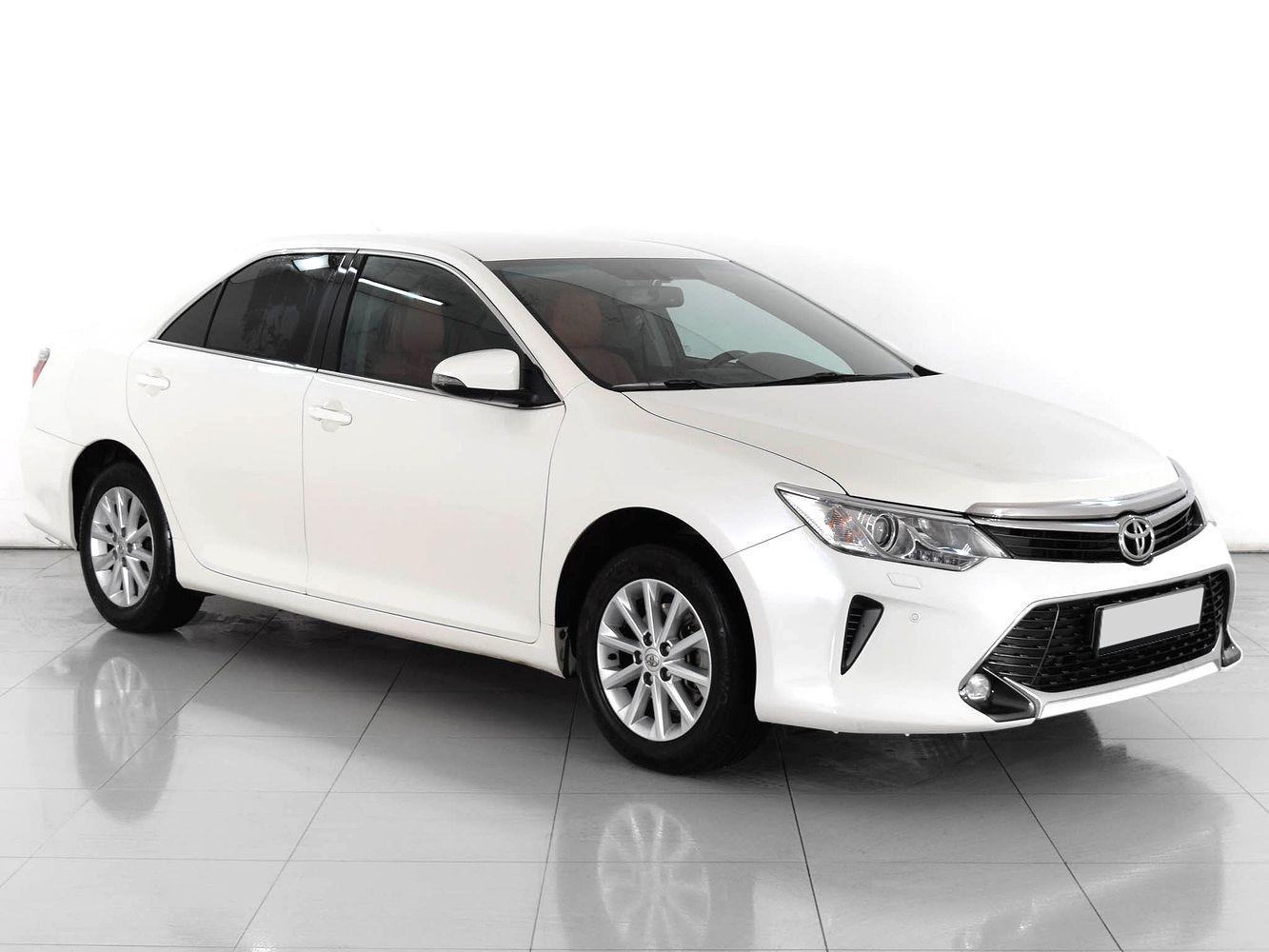 Toyota Camry 2017
