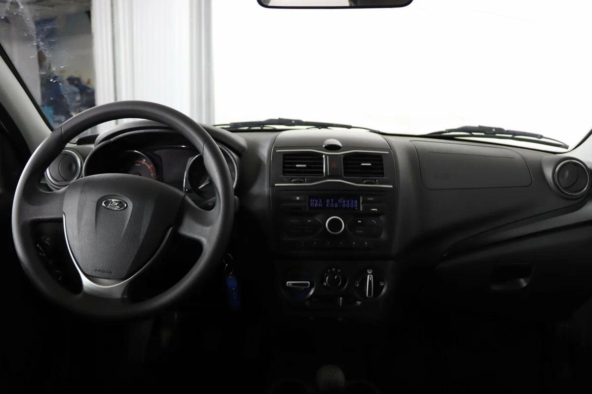фото автомобиля 7