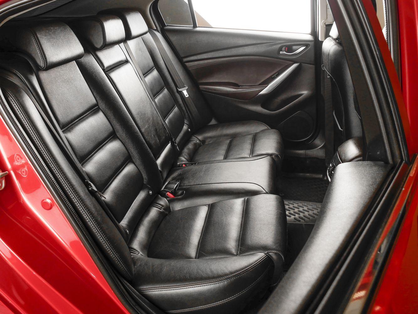 Mazda 6, 2015
