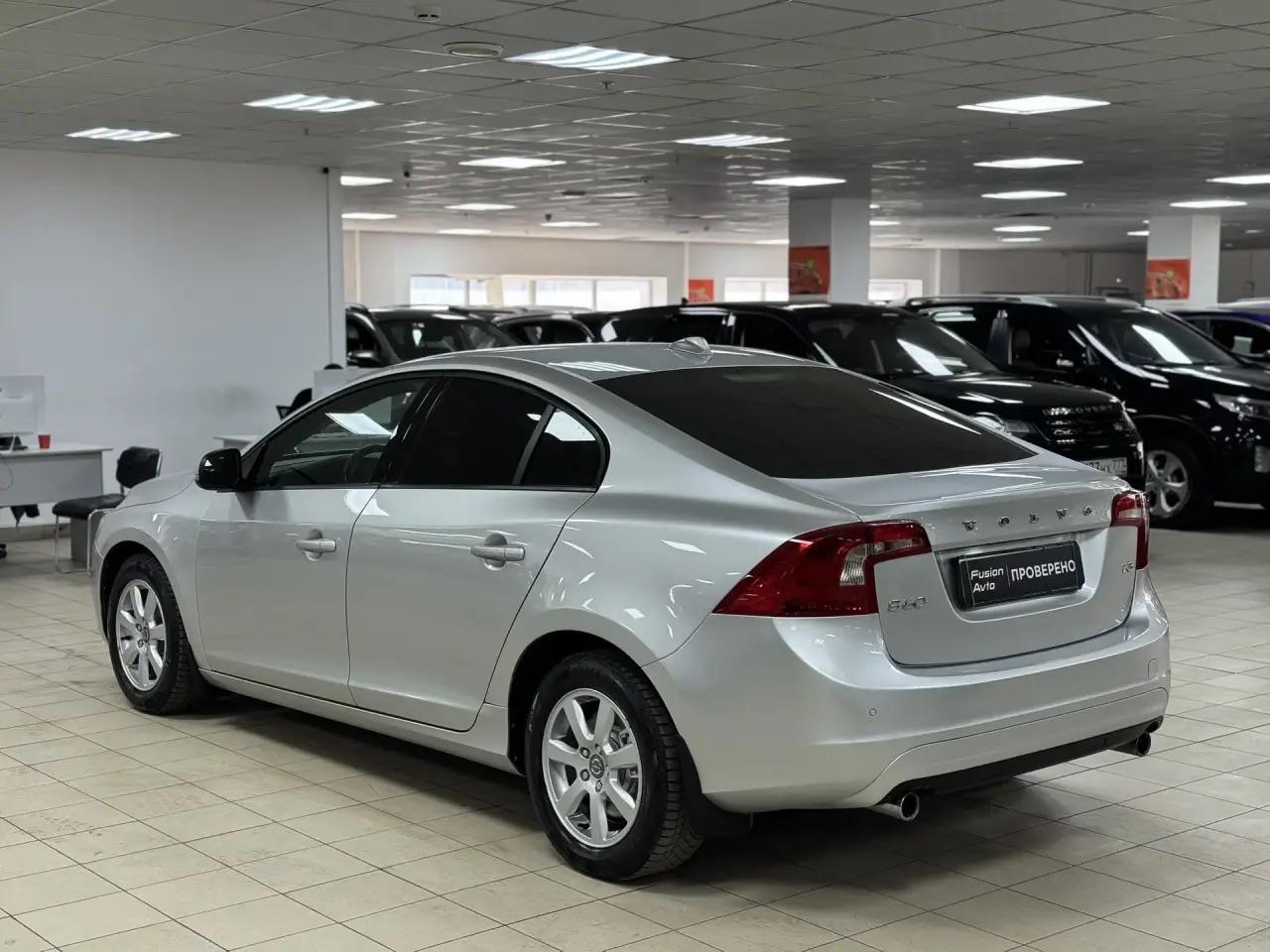 Volvo S60