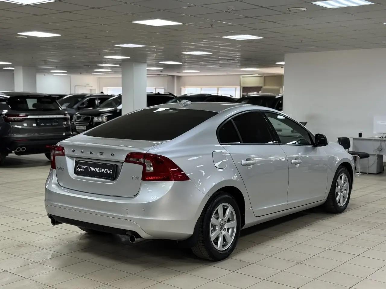 Volvo S60