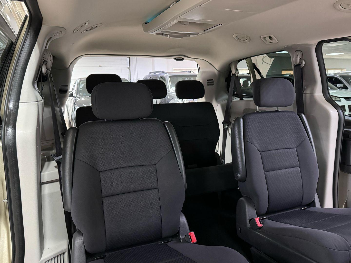 Dodge Caravan