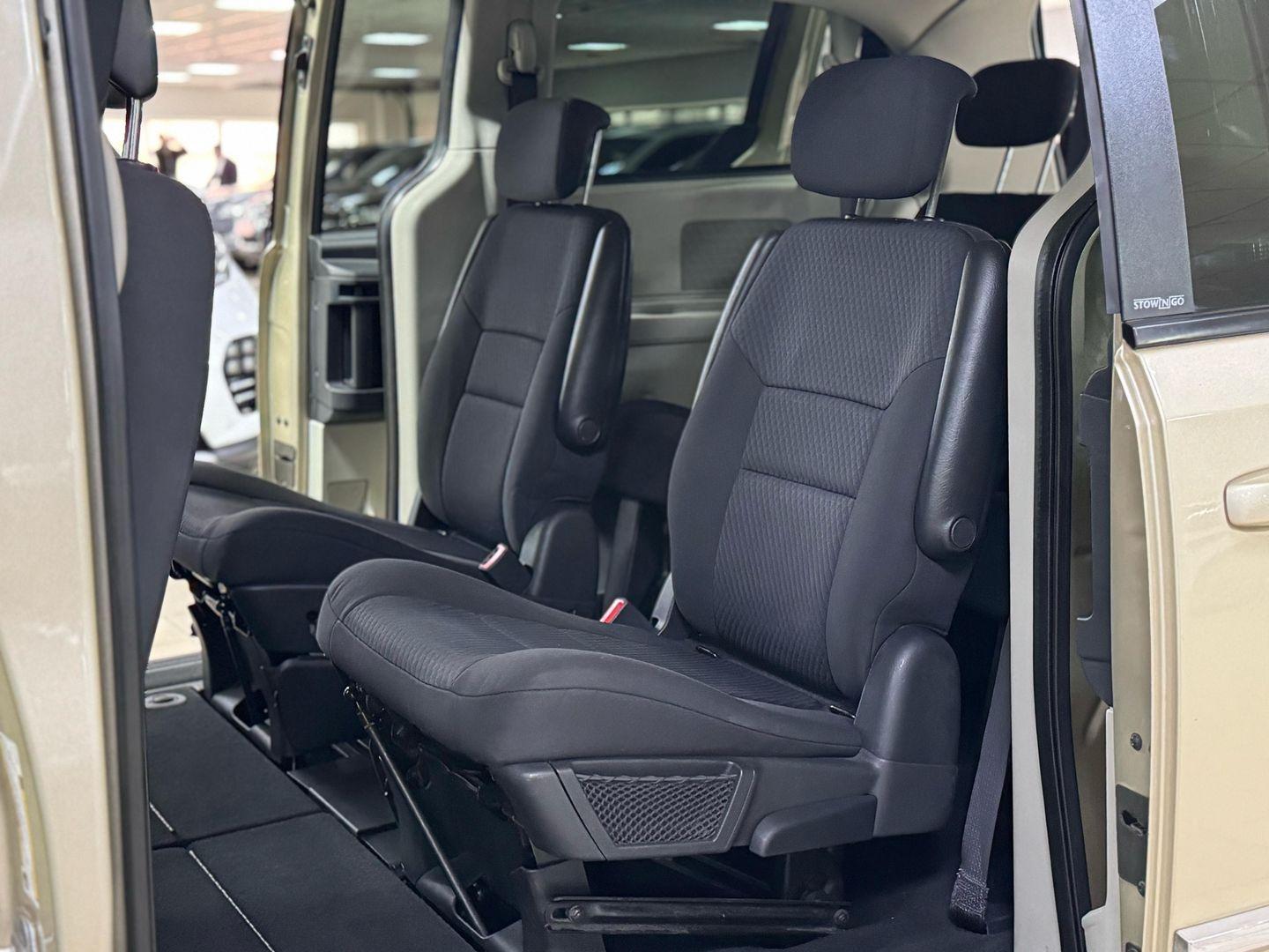 Dodge Caravan