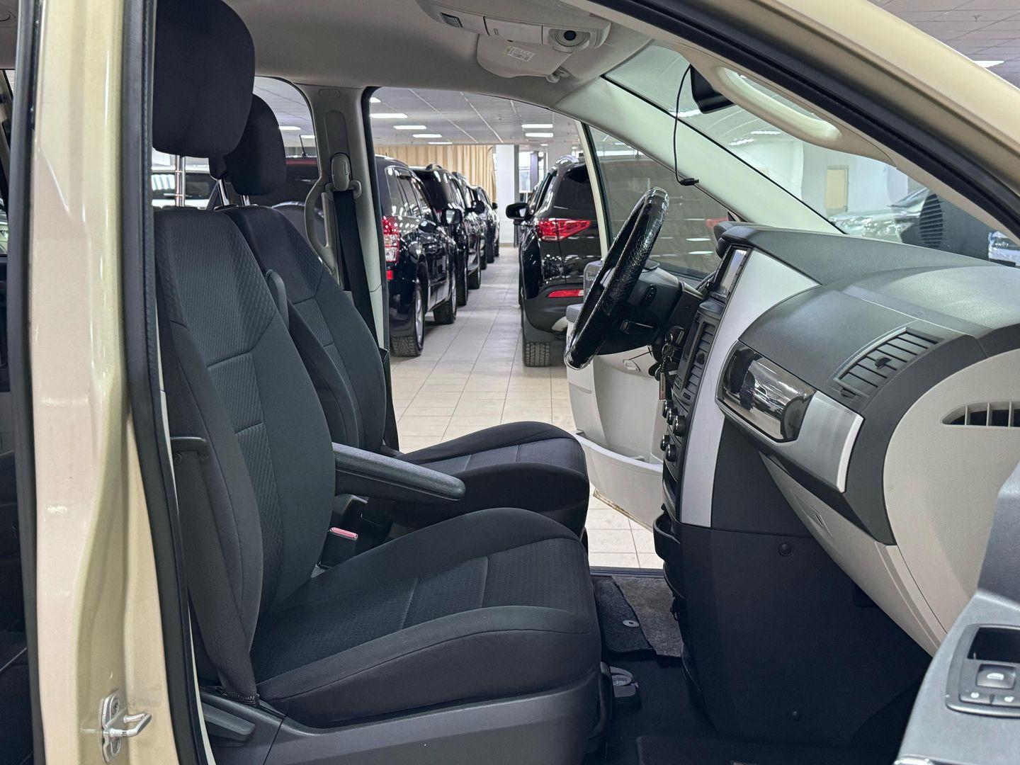 Dodge Caravan
