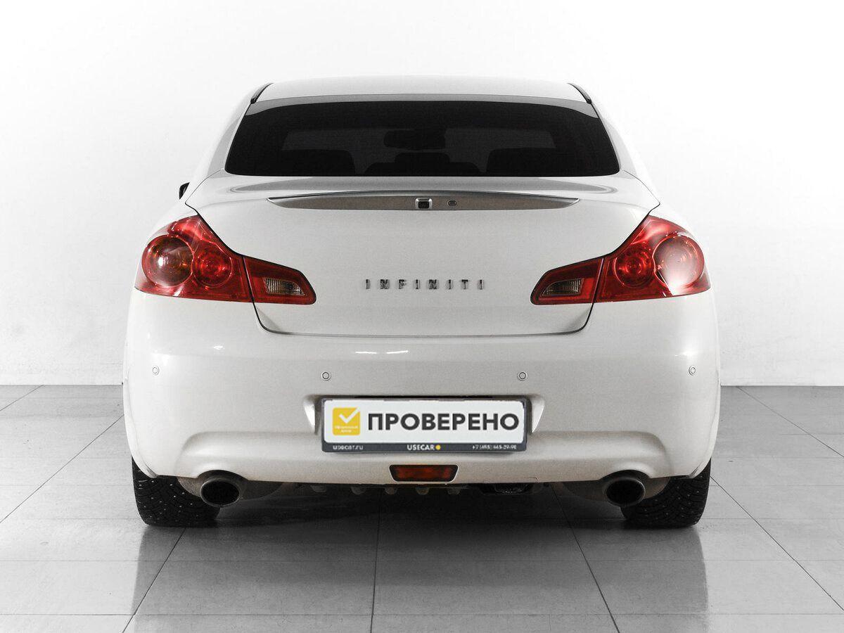 Infiniti G, 2012