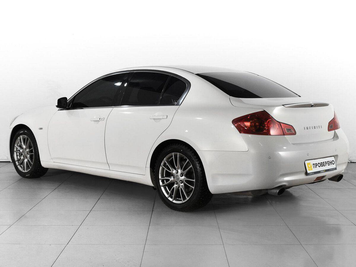 Infiniti G, 2012