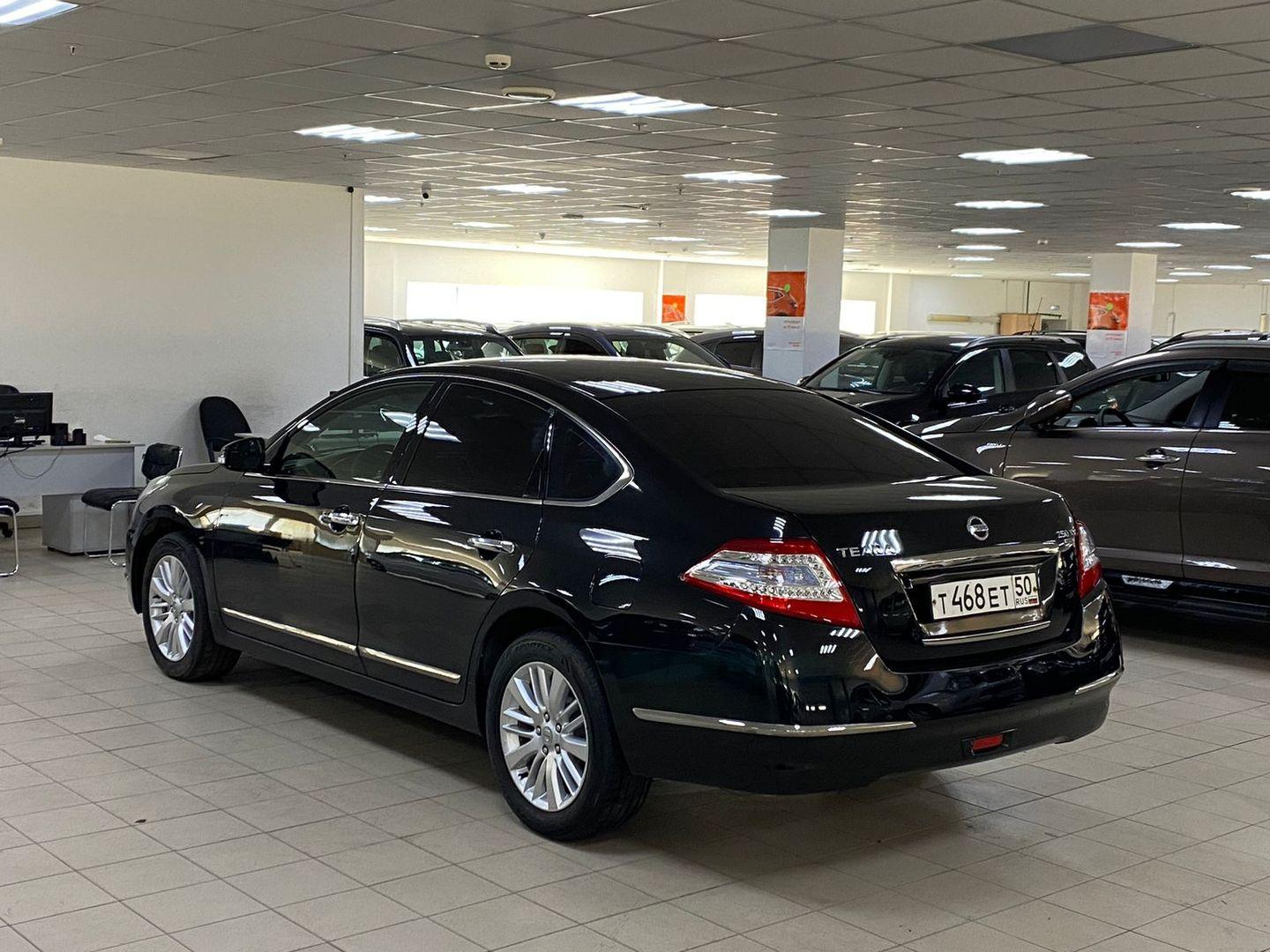 Nissan Teana