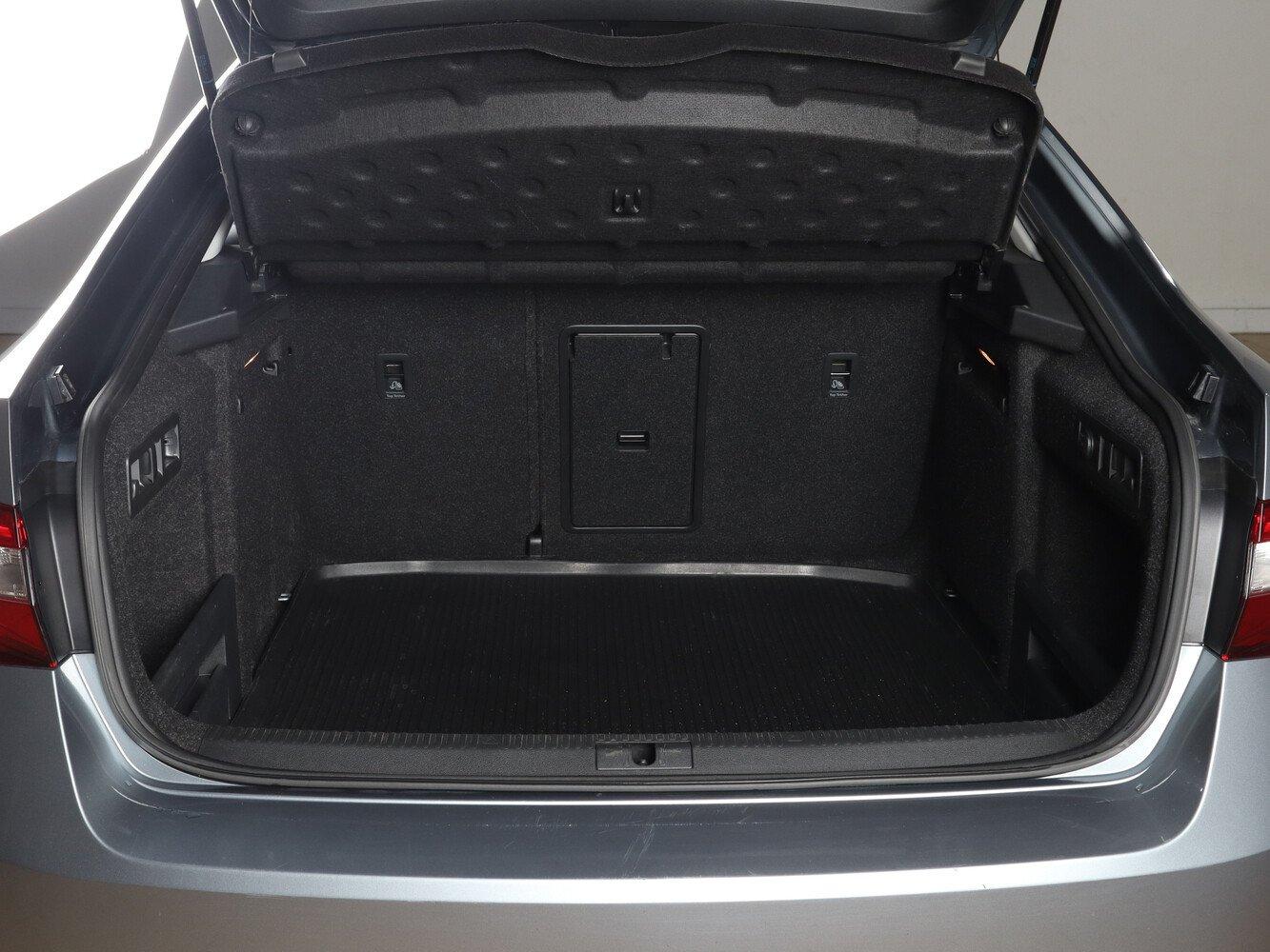 Skoda Superb, 2018