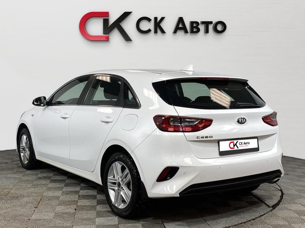 фото автомобиля 3