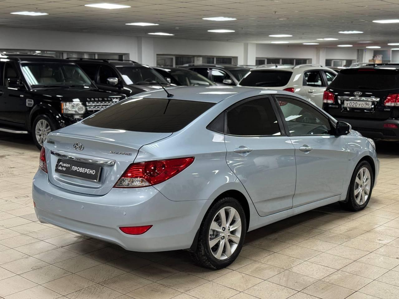 Hyundai Solaris