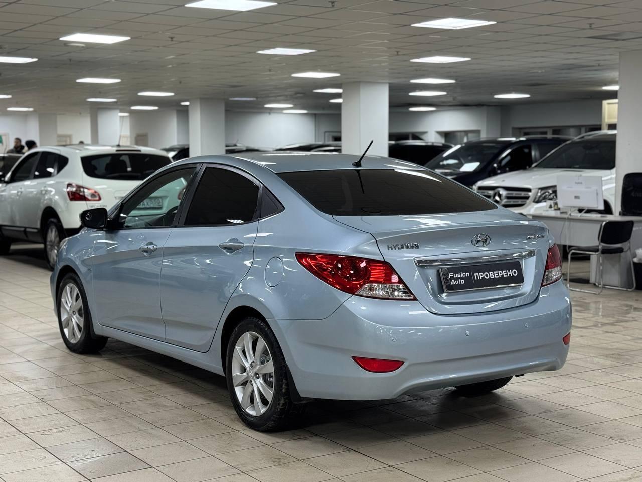 Hyundai Solaris