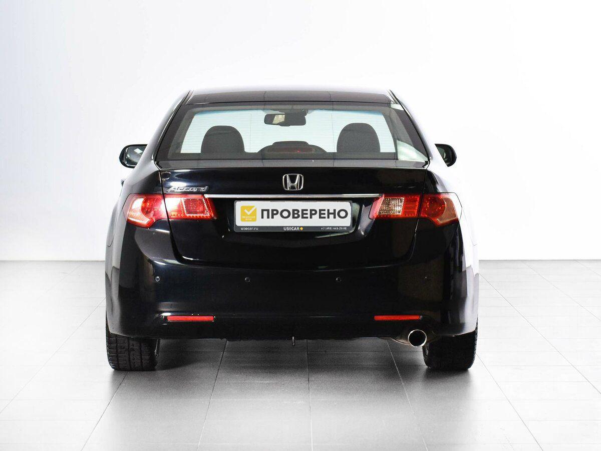 Honda Accord, 2011
