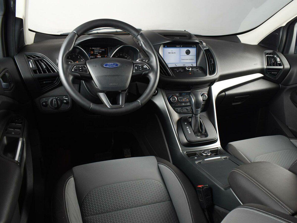 Ford Kuga, 2018