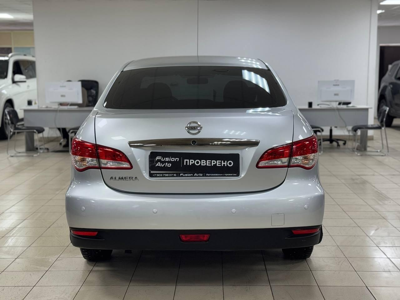 Nissan Almera