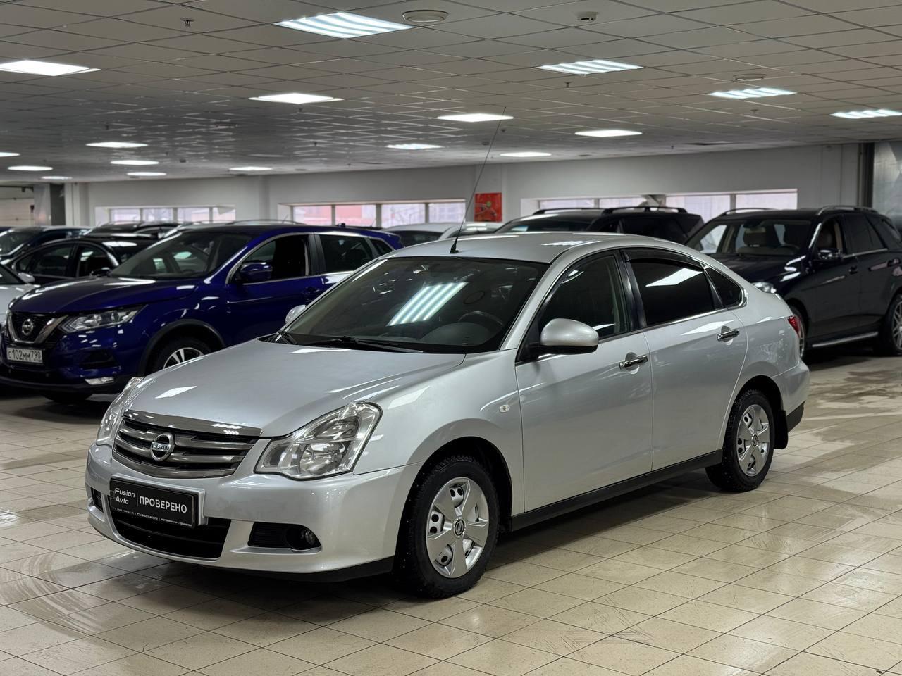 Nissan Almera