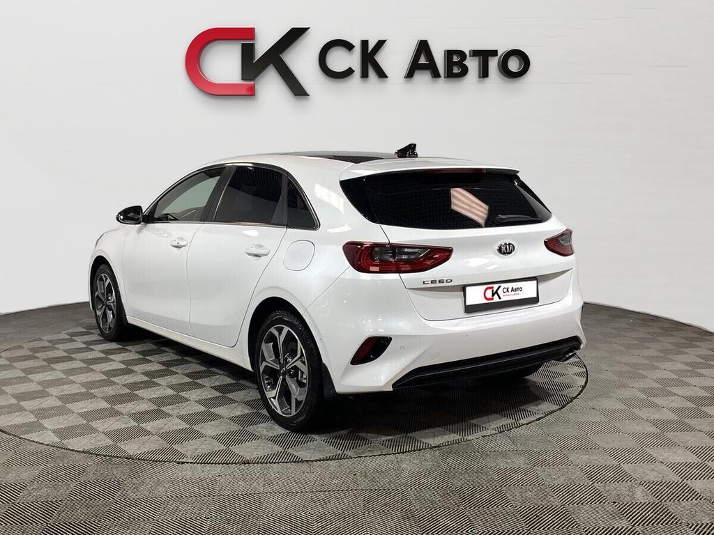 фото автомобиля 3