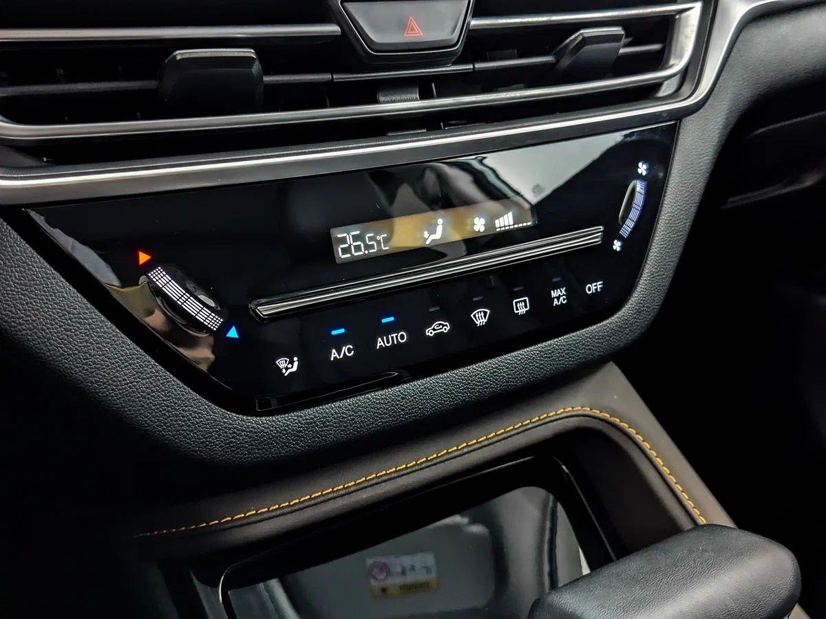 фото автомобиля 12