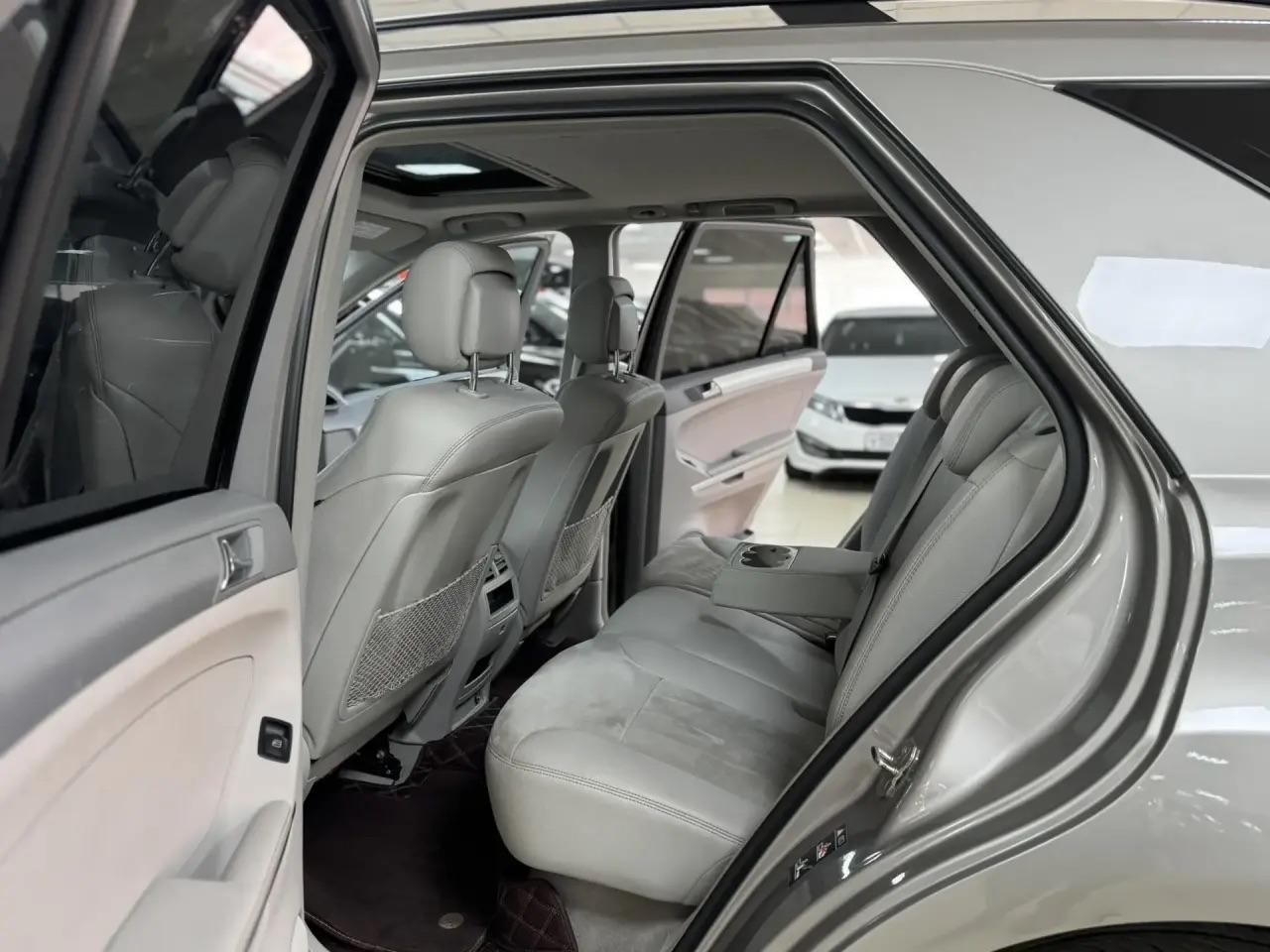 Mercedes-Benz M-Класс