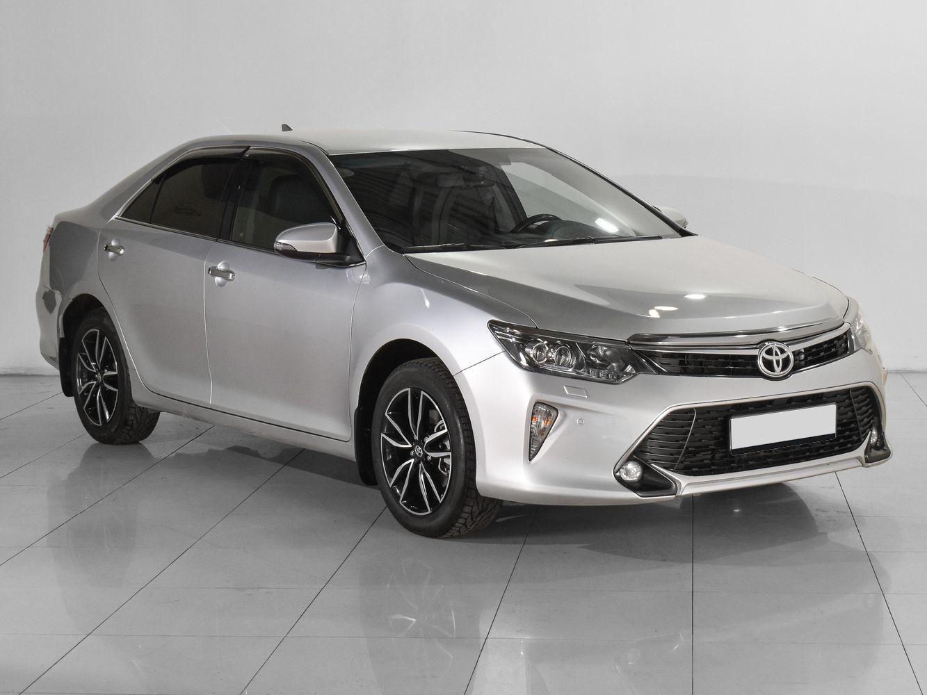 Toyota Camry 2017