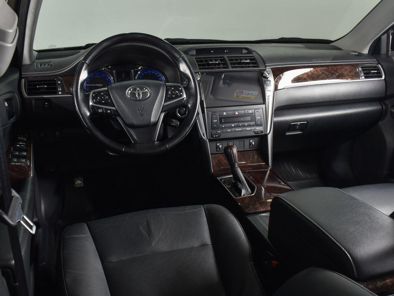 Toyota Camry, 2017