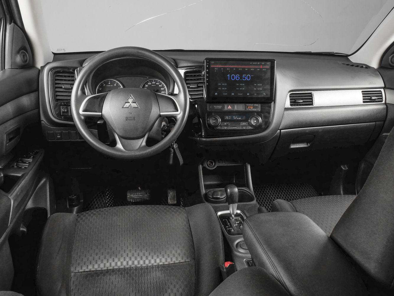 Mitsubishi Outlander, 2017