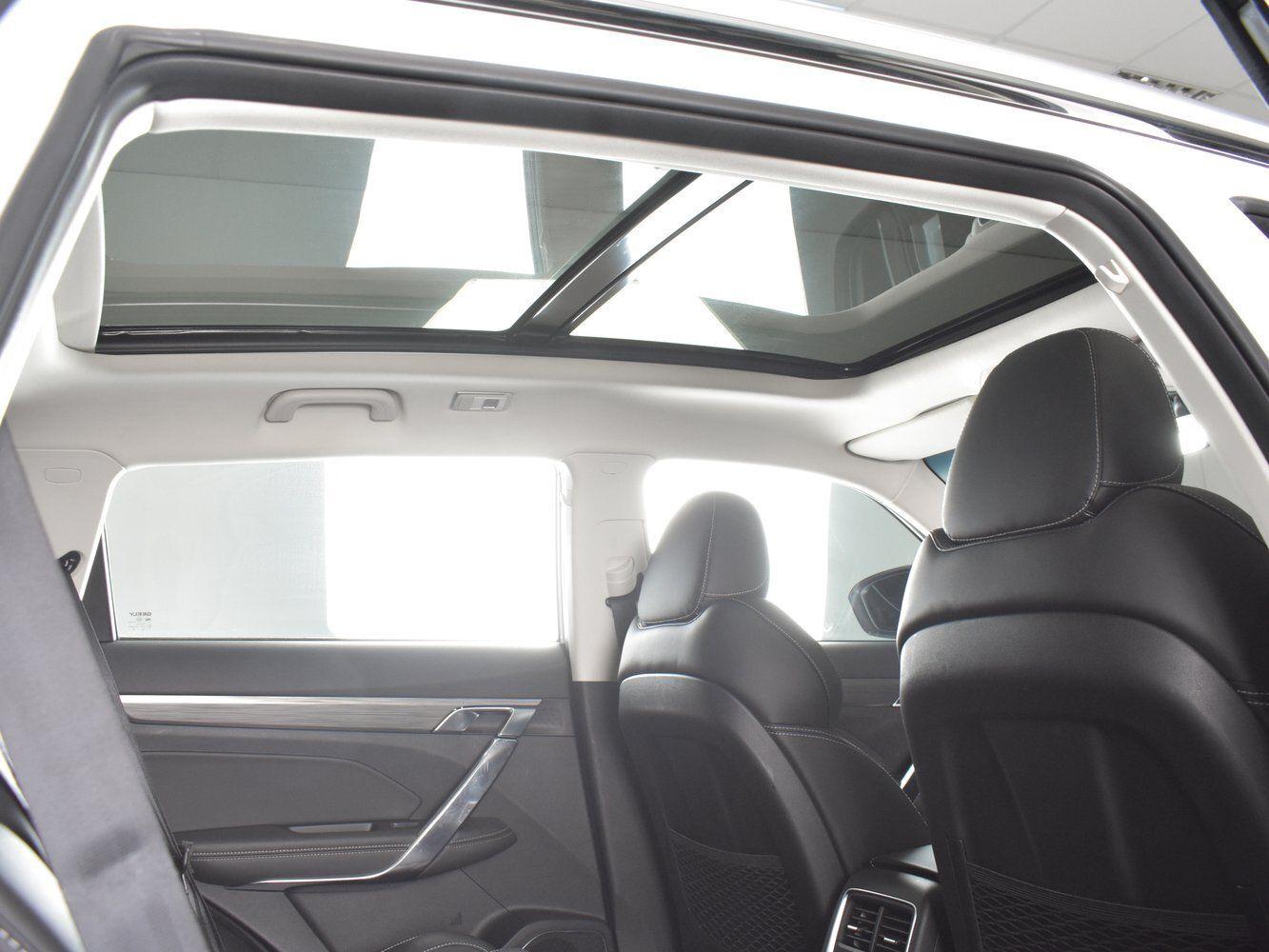 Geely Atlas, 2021