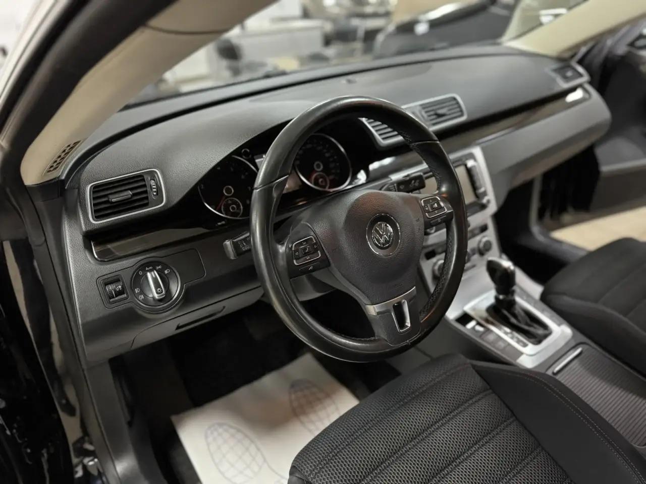 Volkswagen Passat CC