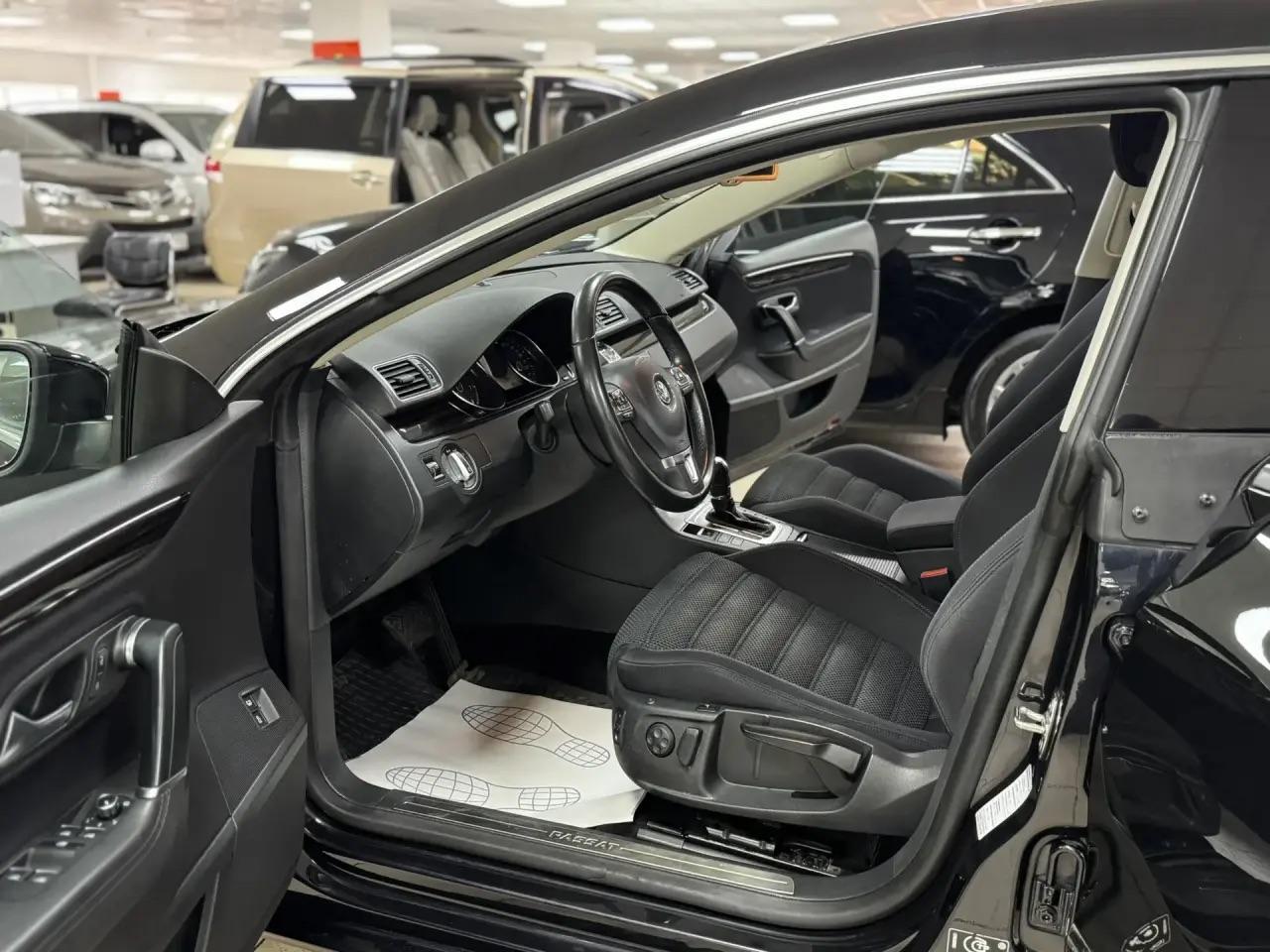 Volkswagen Passat CC
