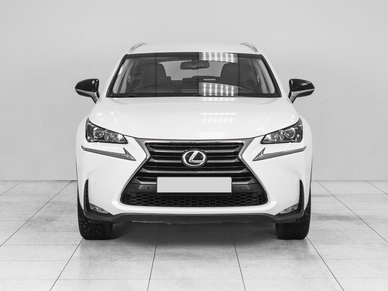 Lexus NX, 2017