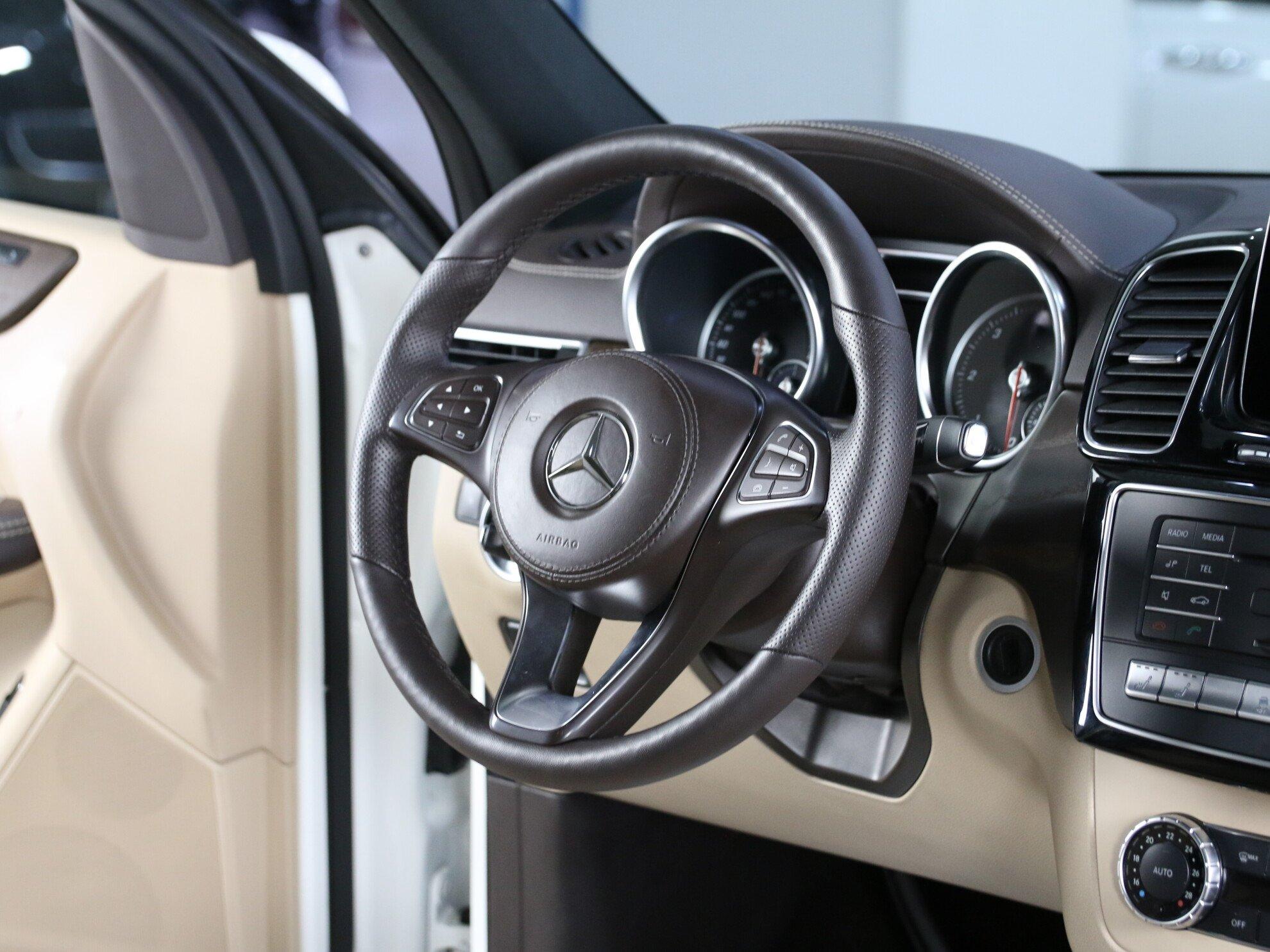фото автомобиля 14