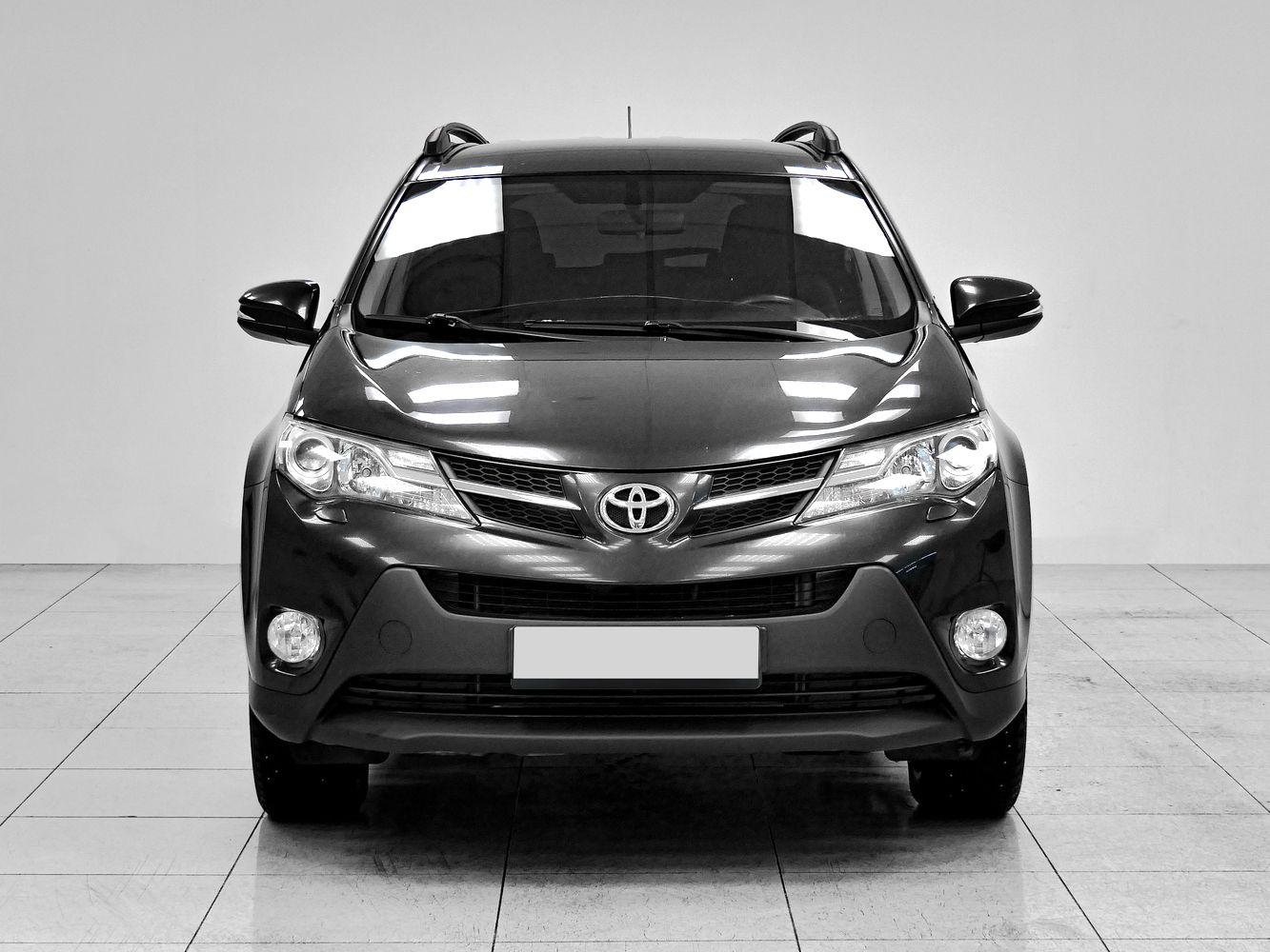 Toyota RAV4, 2015