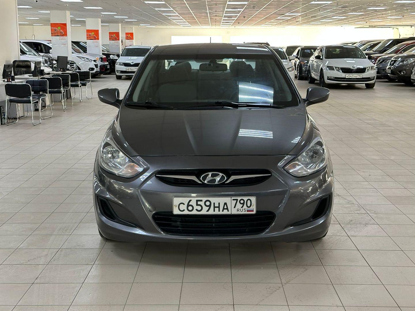 Hyundai Solaris