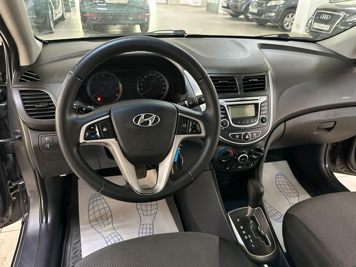Hyundai Solaris