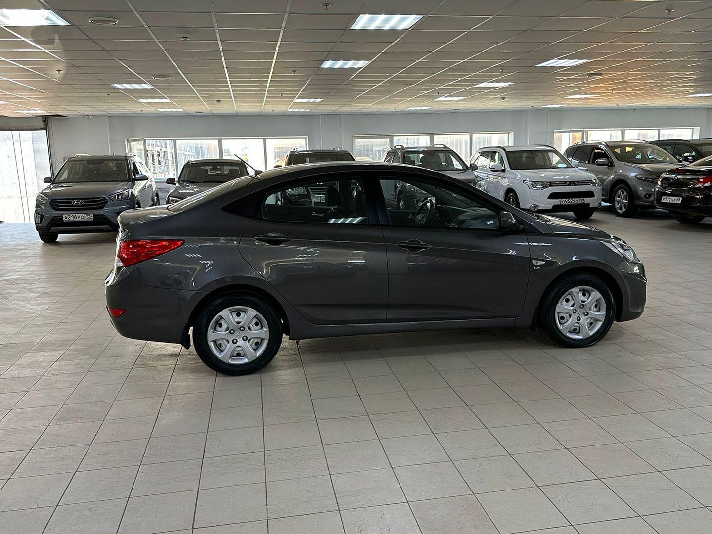 Hyundai Solaris