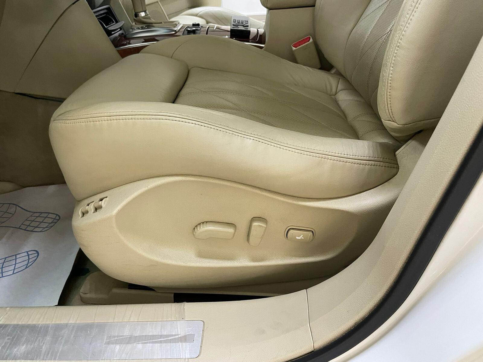 Infiniti FX
