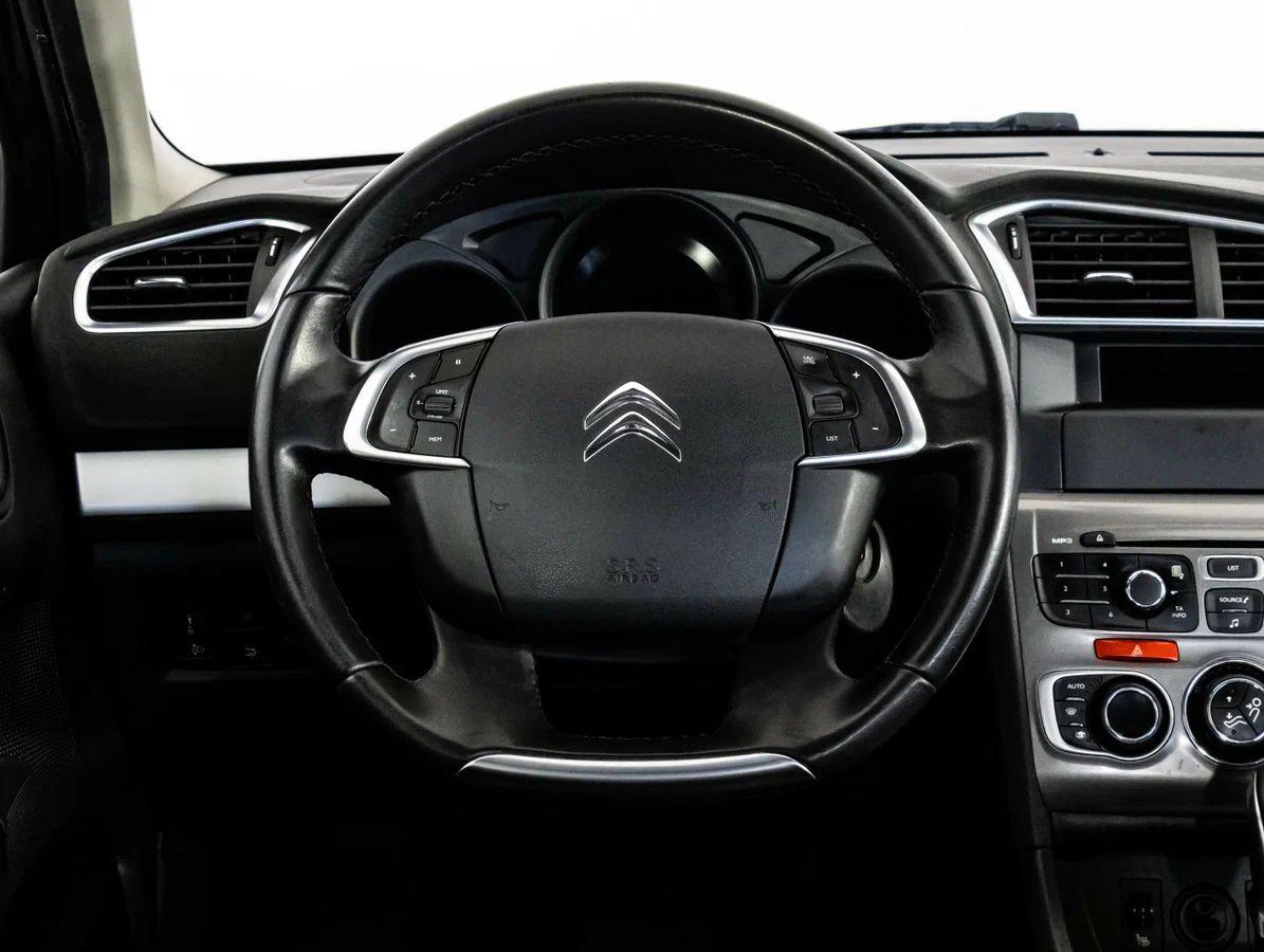 фото автомобиля 7