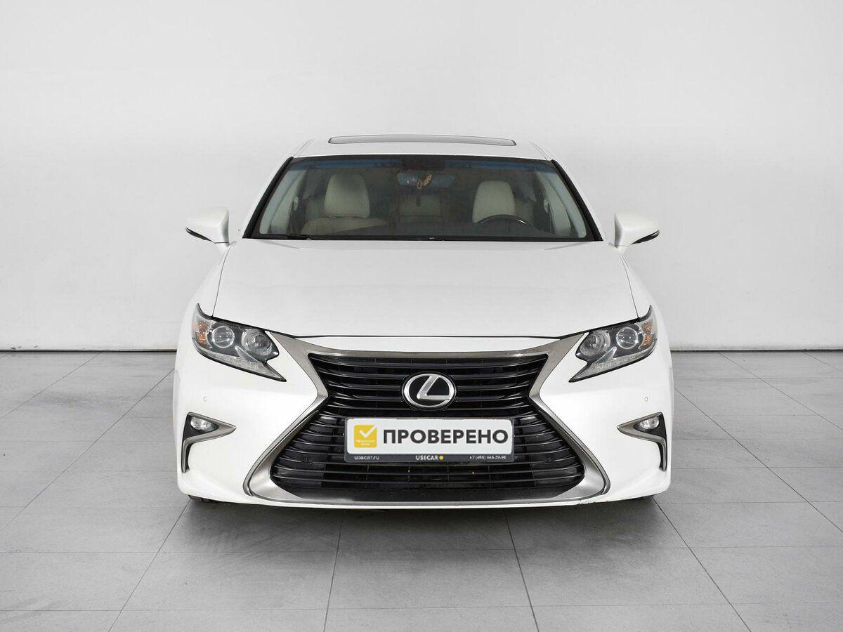 Lexus ES, 2016