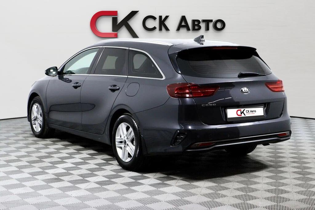 фото автомобиля 3