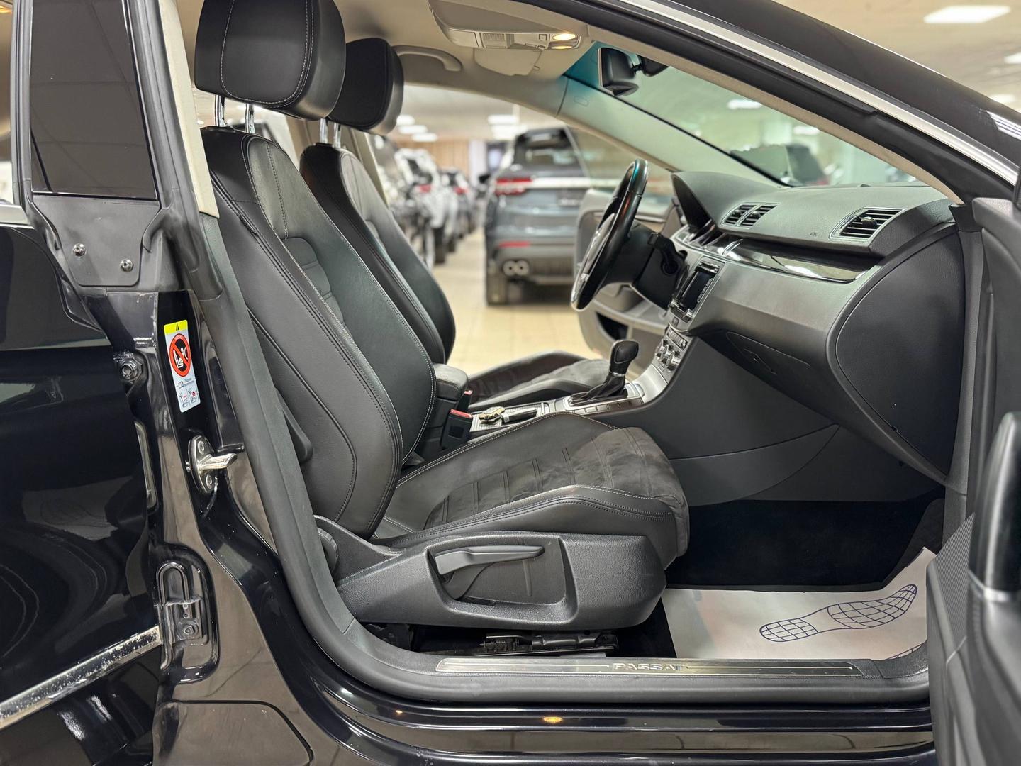 Volkswagen Passat CC