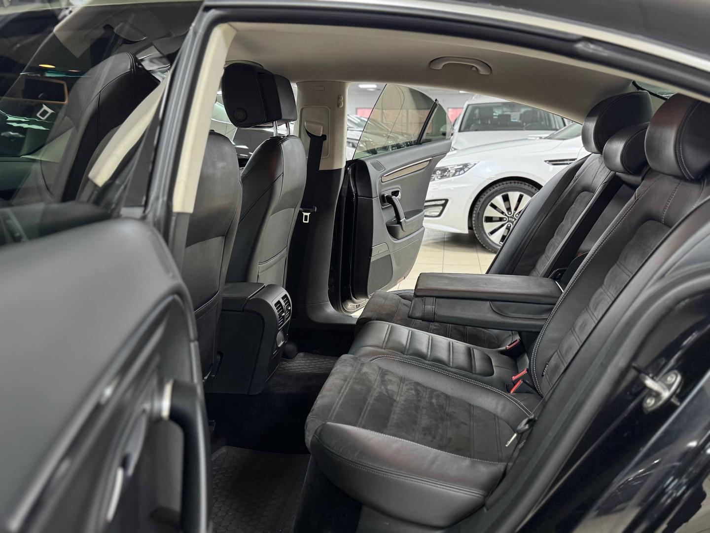 Volkswagen Passat CC