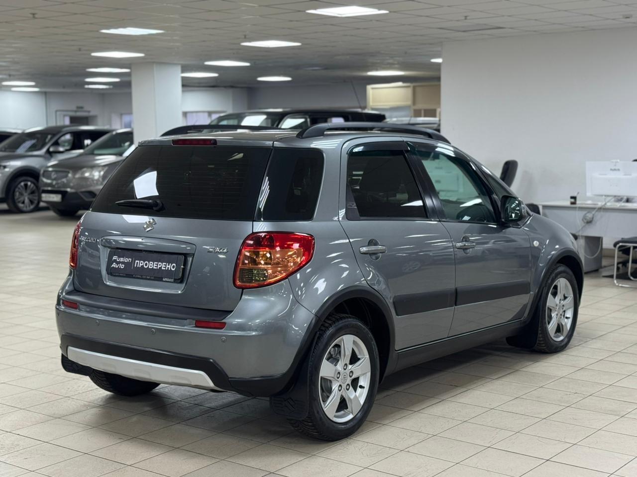 Suzuki SX4