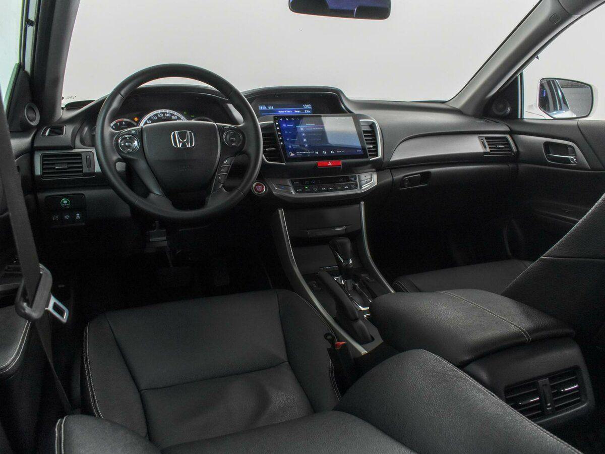Honda Accord, 2013