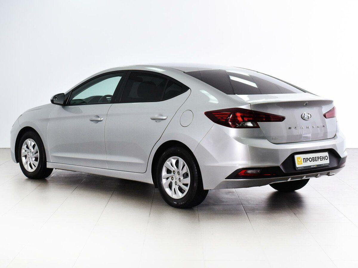 Hyundai Elantra, 2019