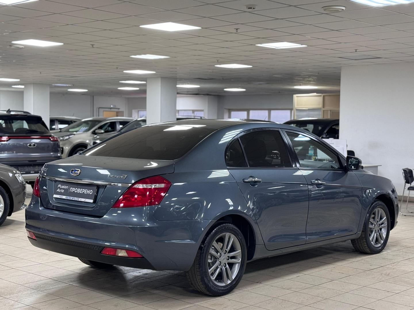Geely Emgrand 7